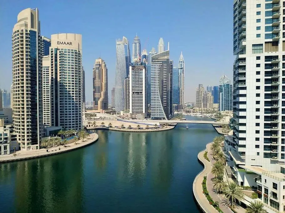 Lux Spectacular Dubai Marina View Apartment